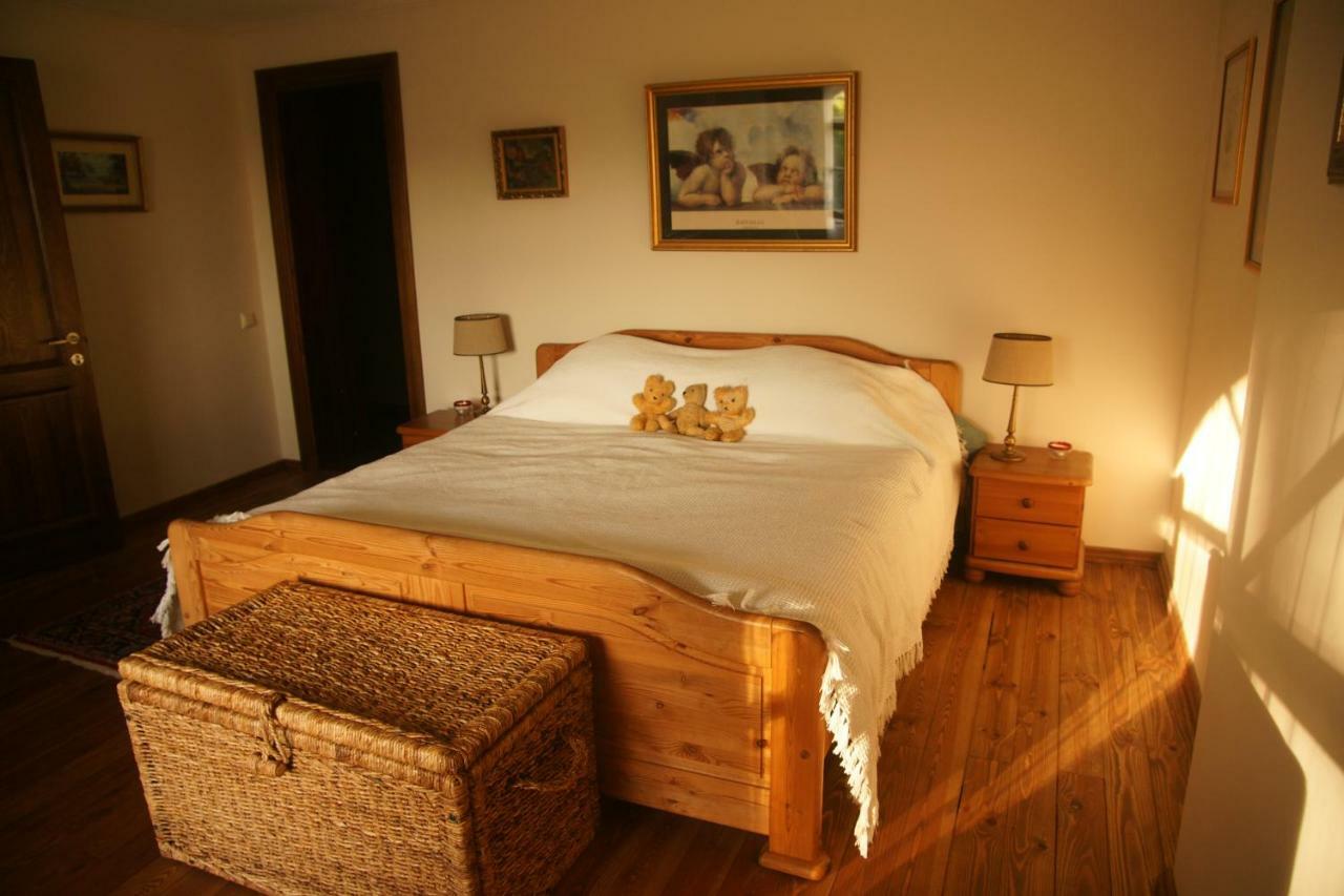 Bear Manor Lacu Muizina Pale Ngoại thất bức ảnh